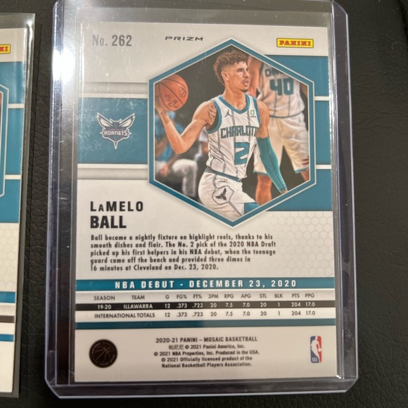 LAMELO BALL ROOKIE CARDS LOT OF 2 PRIZM NO. 262 NBA CARDS - Picture 5 of 5